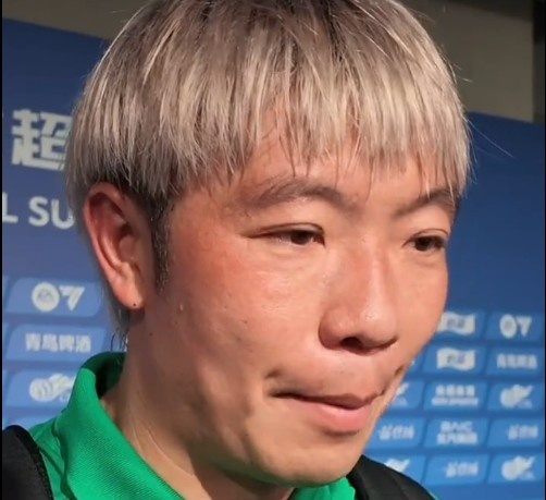 张稀哲替补制胜球助国安2-1浙江 右膝伤势未愈仍坚持30分钟