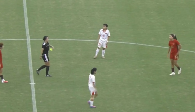 90分钟-中国女足0-0越南女足进加时 中国女足场面压制破门乏术